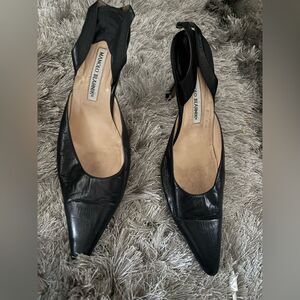 Manolo Blahnik Caroline Slingback Pumps cute designer shoes pointy toe heels